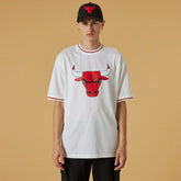 Chicago Bulls Logo Oversized New Era Mesh NBA T-Shirt White - Taass Online