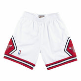 Chicago Bulls 1997-98 Mitchell & Ness Swingman NBA Shorts White - Taass Online