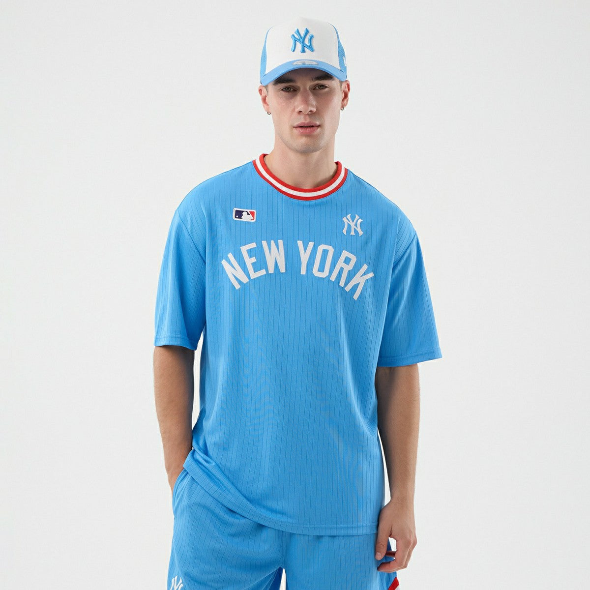 New York Yankees Team Arch MLB T-Shirt Blue - Taass outlet