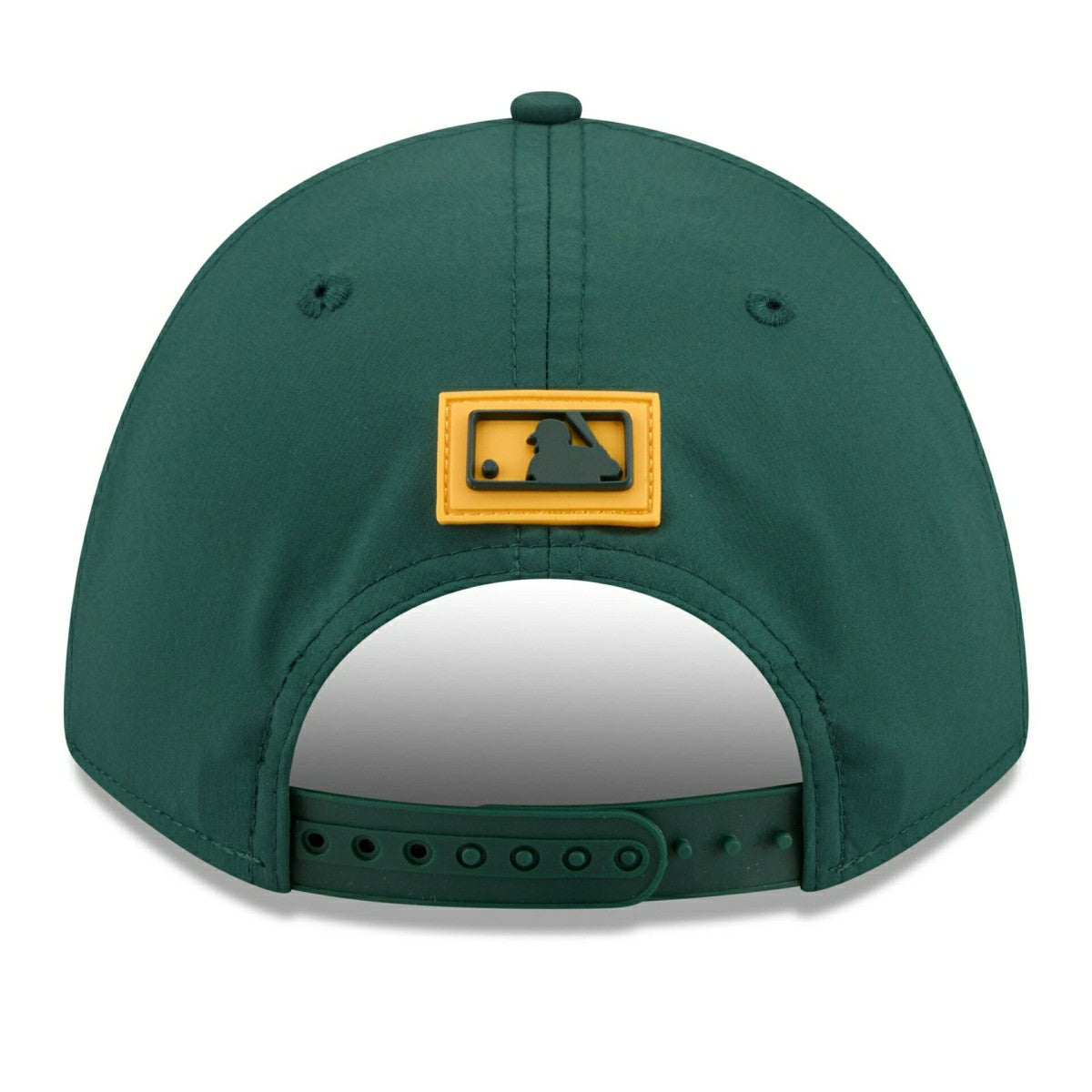 Athletics 2026 MLB Clubhouse 9FORTY M-Crown A-Frame Snapback Cap - Taass on sale