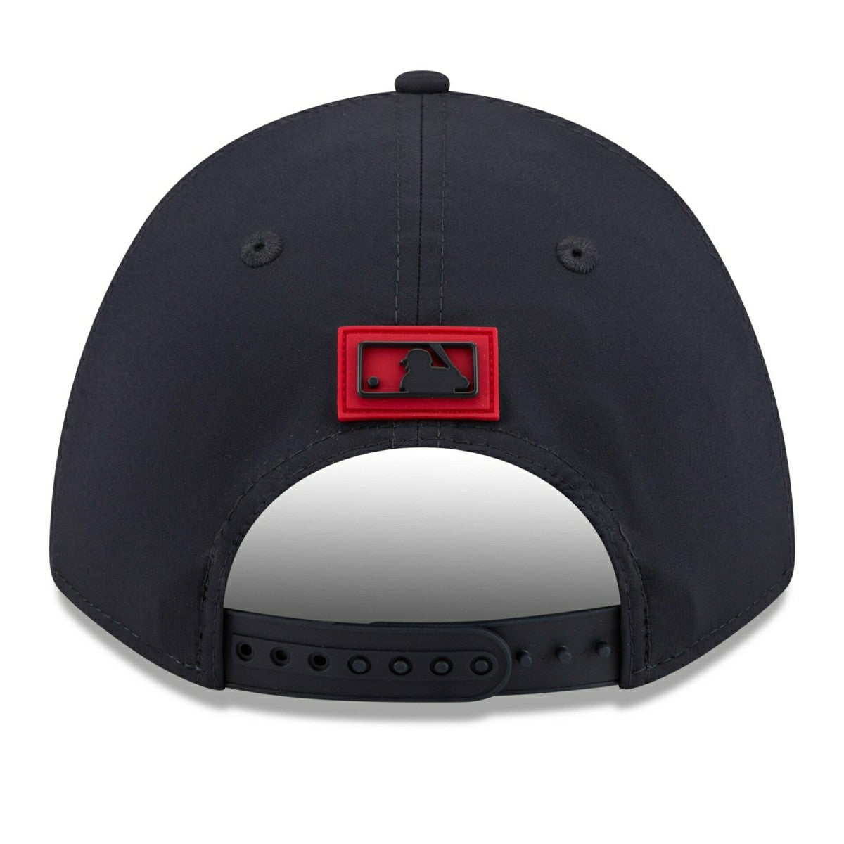 Atlanta Braves 2026 MLB Clubhouse 9FORTY M-Crown A-Frame Snapback Cap - Taass US