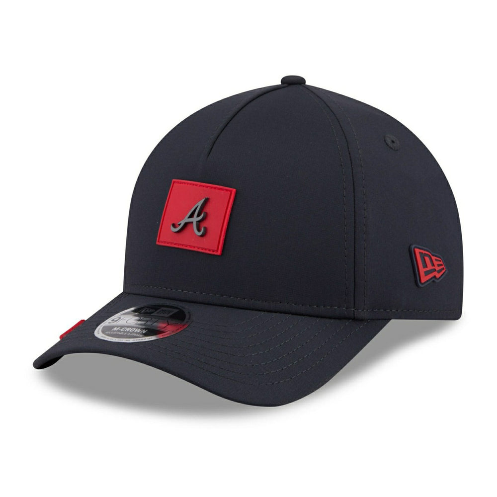 Atlanta Braves 2026 MLB Clubhouse 9FORTY M-Crown A-Frame Snapback Cap - Taass US