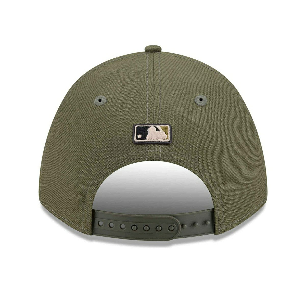 Boston Red Sox 2026 MLB Armed Forces 9FORTY M-Crown A-Frame Adjustable Cap Olive - Taass on sale
