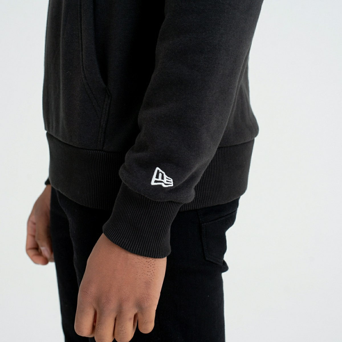 New York Yankees Logo New Era MLB Hoodie Black - Taass on sale