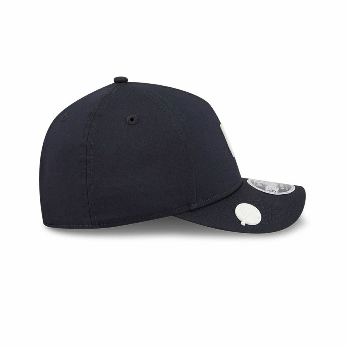 New York Yankees 2026 MLB Clubhouse 9FORTY M-Crown A-Frame Snapback Cap - Taass discount