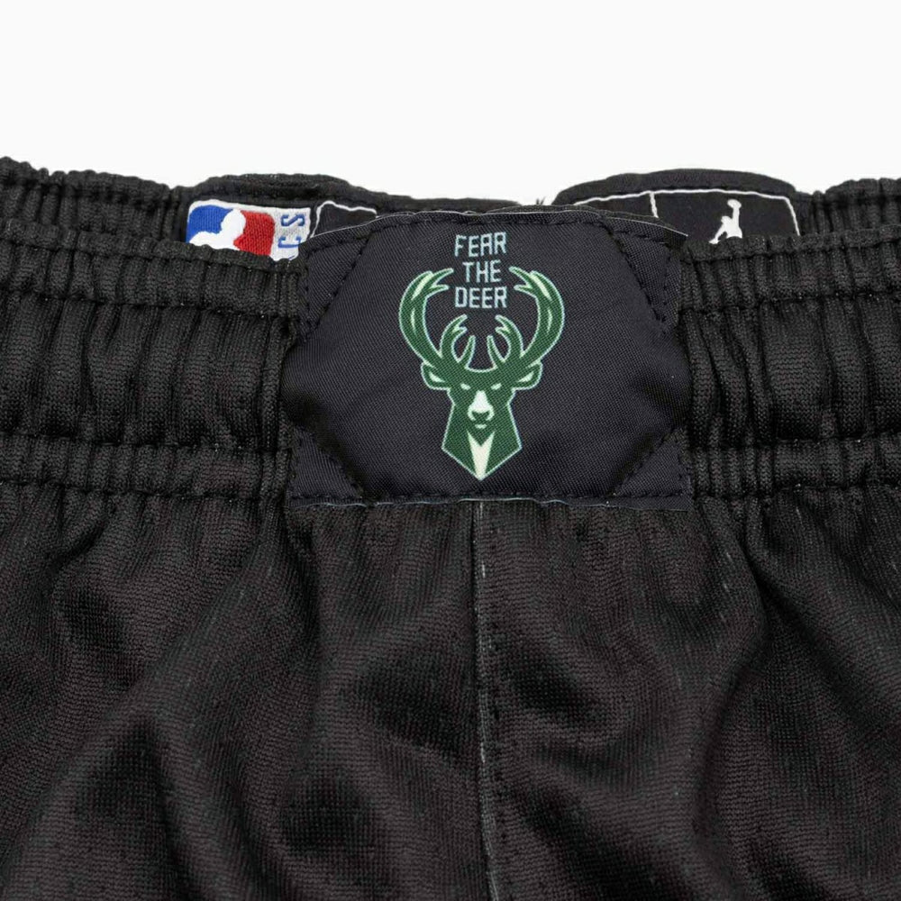 Milwaukee Bucks Jordan Swingman NBA Shorts Schwarz (YOUTH) - Taass on sale