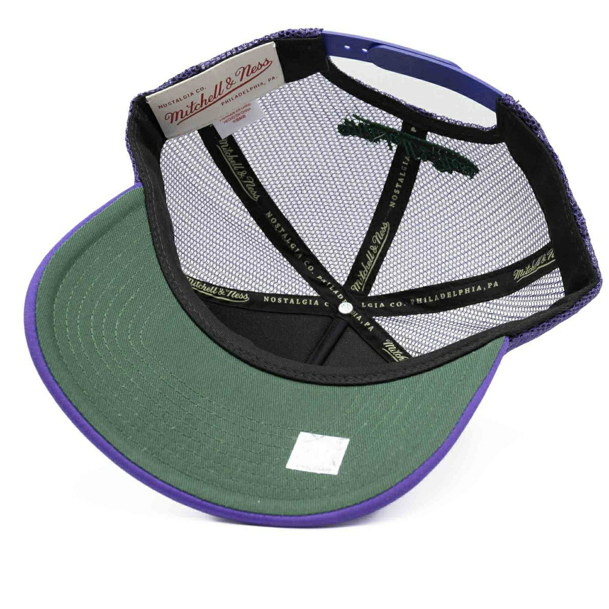 Milwaukee Bucks NBA Billboard Mitchell & Ness Trucker Cap - Taass discount