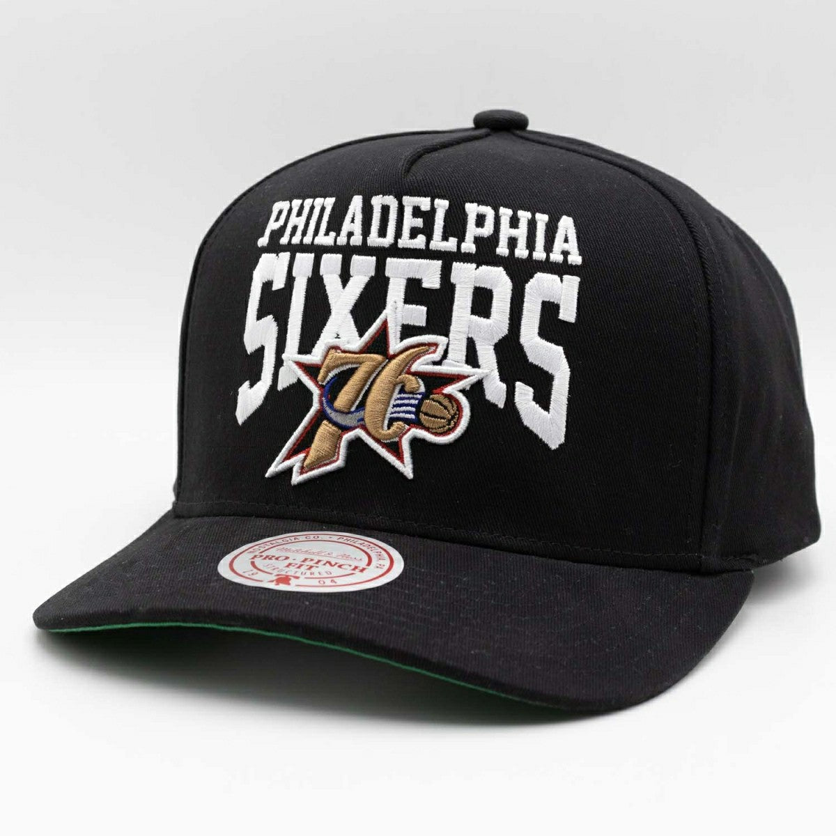Philadelphia 76ers Big Time Mitchell & Ness Pro Pinch Snapback NBA Cap - Taass US