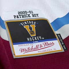 Patrick Roy #33 Colorado Avalanche 2000-01 Mitchell & Ness NHL Jersey - Taass for sale
