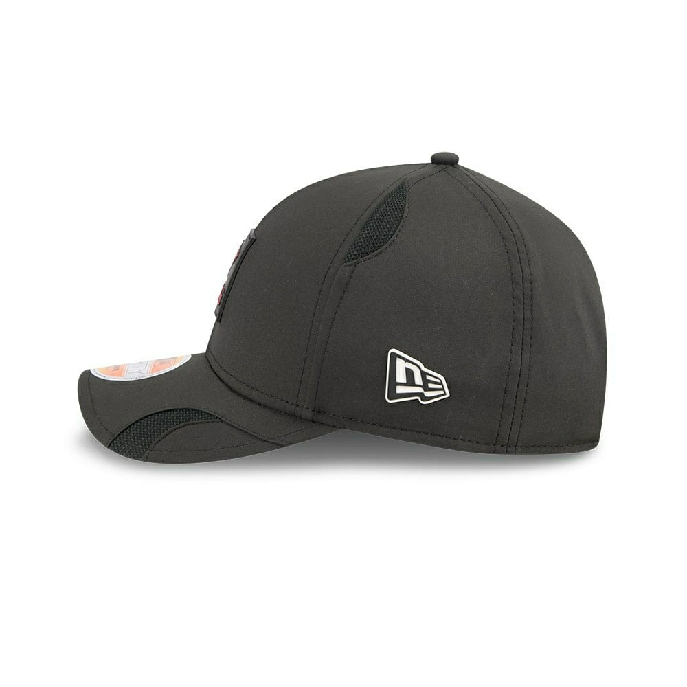 Atlanta Falcons 2025 NFL On-Field Sideline 9FORTY M-Crown Cap Black - Taass outlet