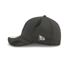 Carolina Panthers 2025 NFL On-Field Sideline 9FORTY M-Crown Cap Black - Taass for sale