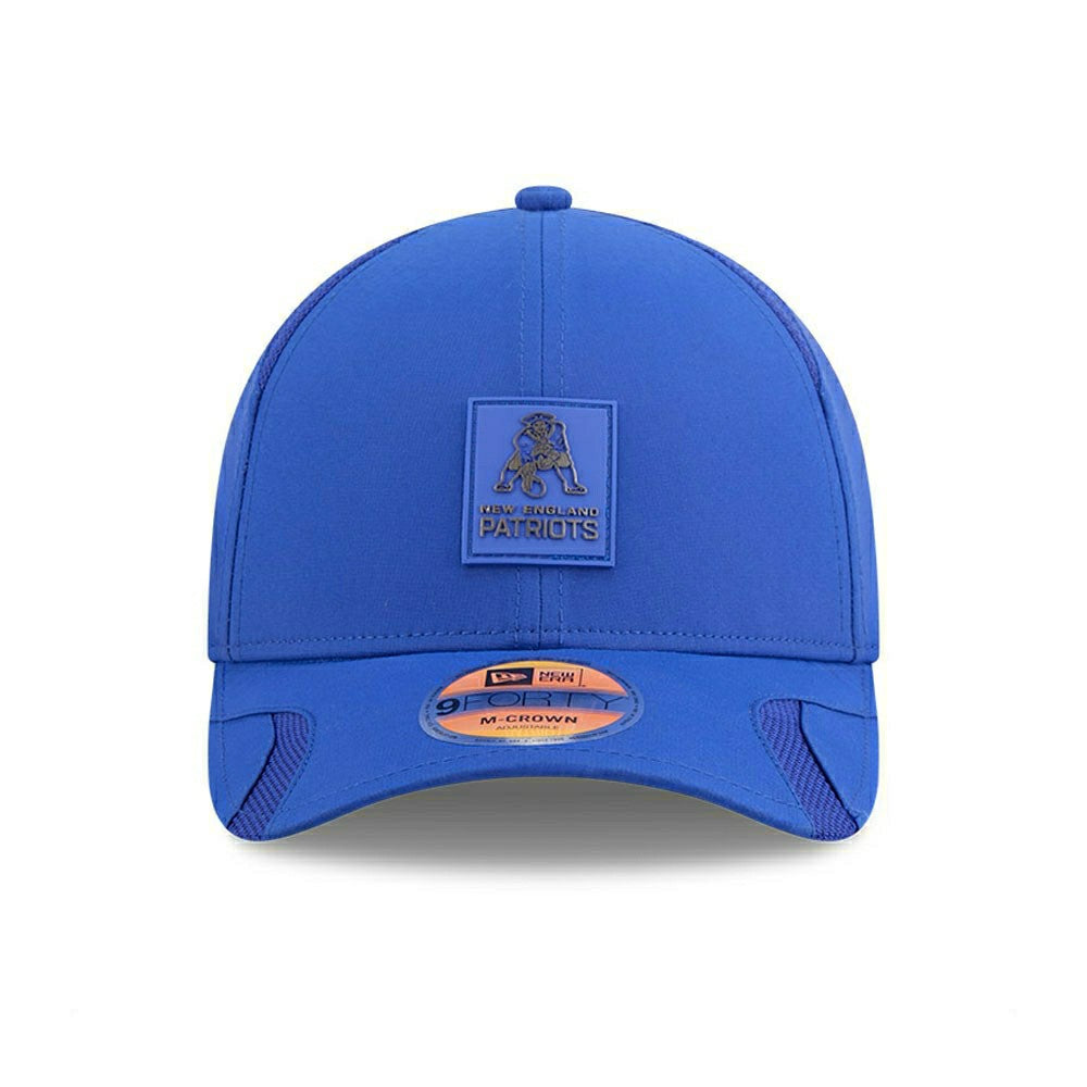 New England Patriots Historic 2025 NFL On-Field Sideline 9FORTY M-Crown Snapback Cap - Taass discount