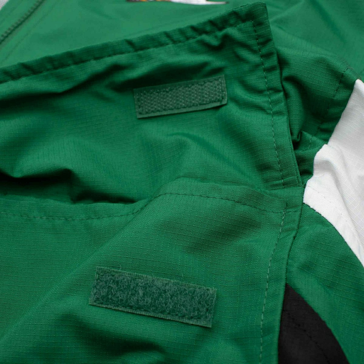 Philadelphia Eagles NFL Quarter Zip Windbreaker Jacket Green - Taass Online