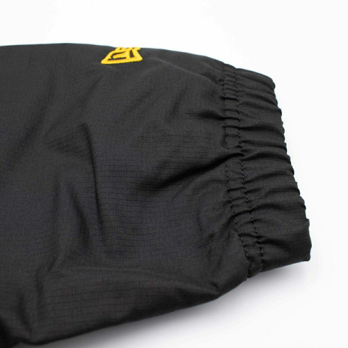 Pittsburgh Steelers NFL Quarter Zip Windbreaker Jacket Black - Taass sale