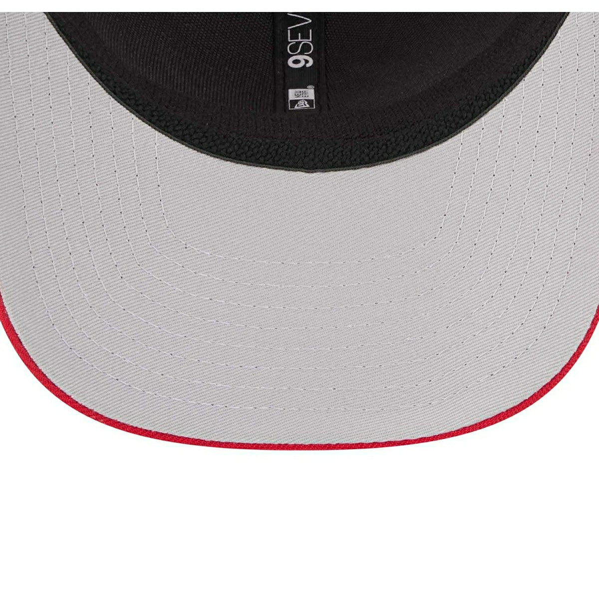 Tampa Bay Buccaneers New Era Stretch-Snap 9SEVENTY NFL Trucker Cap Red - Taass for sale
