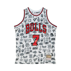 Toni Kukoč #7 Chicago Bulls Doodle Mitchell & Ness Swingman NBA Jersey - Taass US
