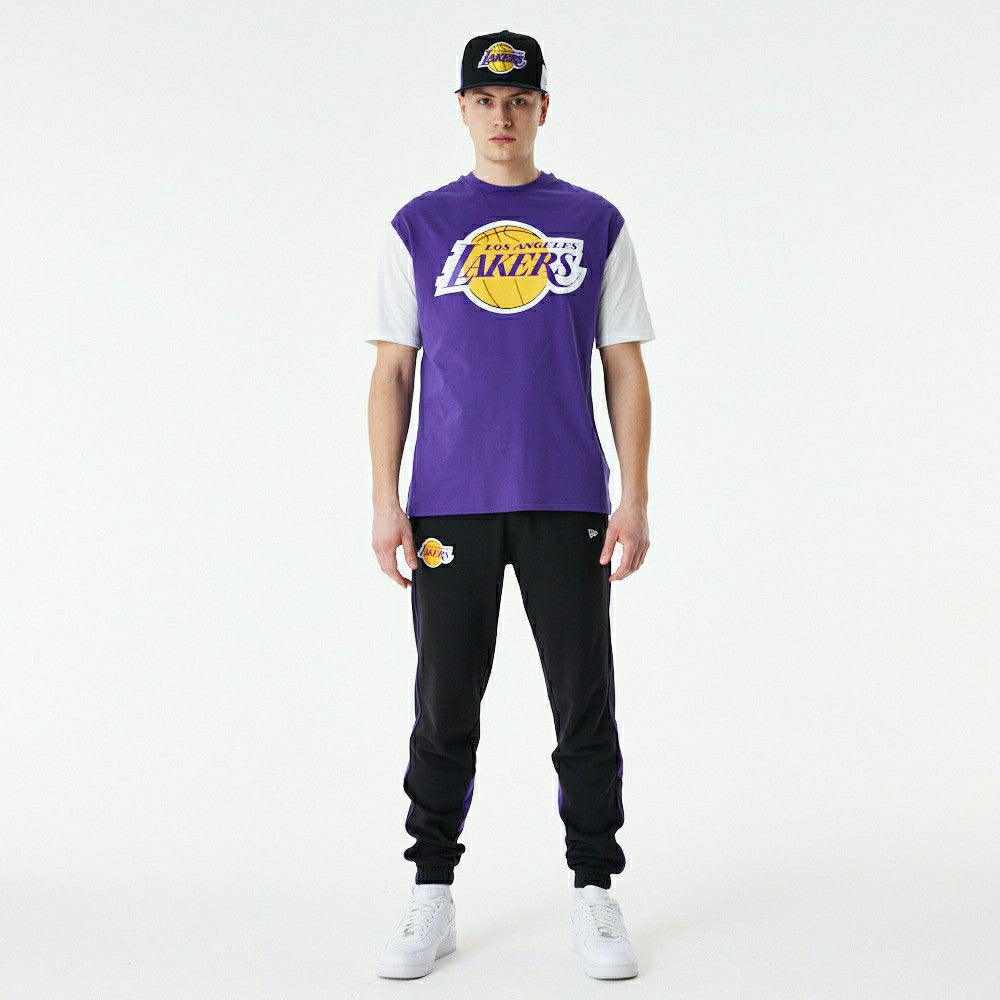 Los Angeles Lakers Color Insert New Era Oversized NBA T-Shirt - Taass US