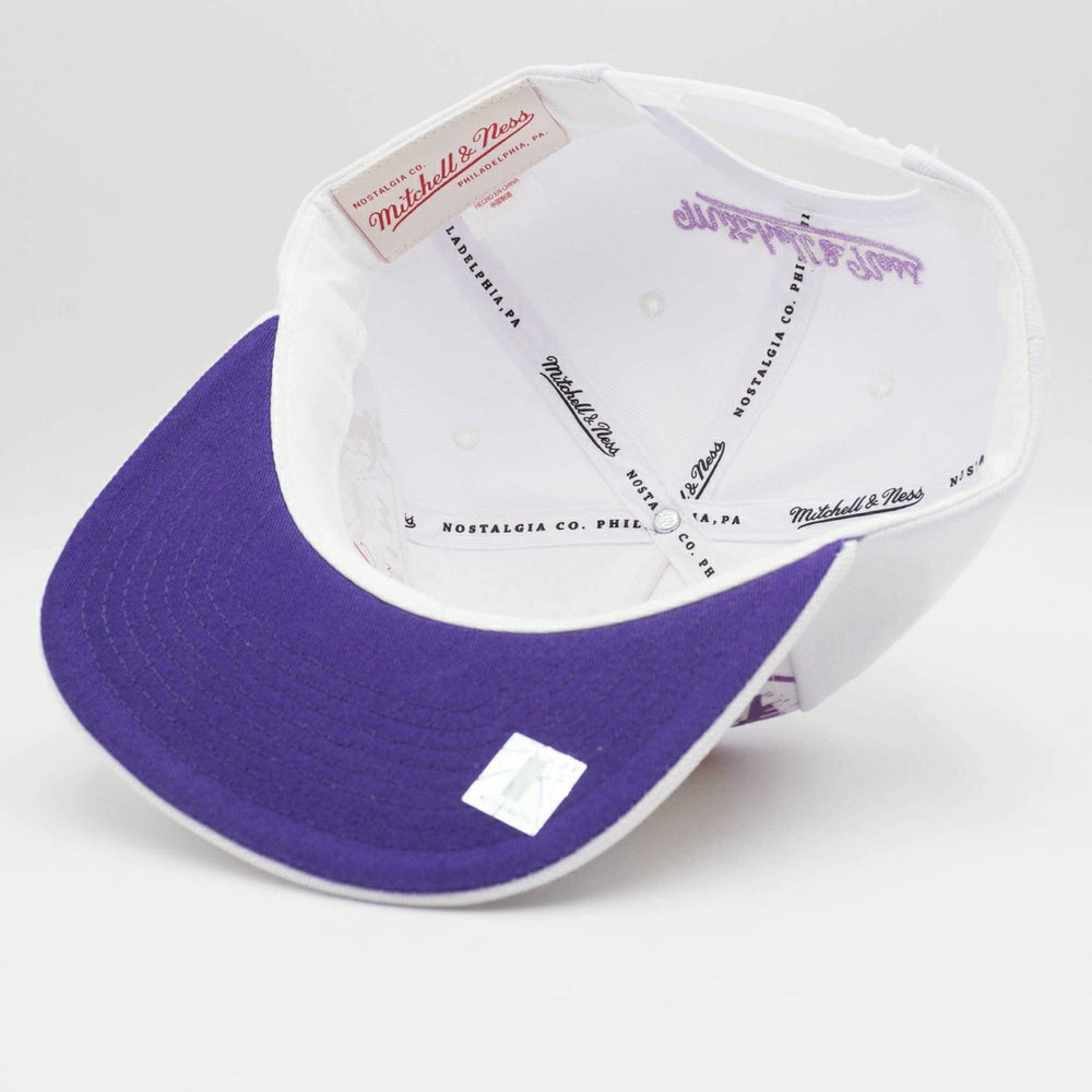 Los Angeles Lakers Shaq O'Neal 90s Playa Mitchell & Ness Deadstock Snapback Cap - Taass US