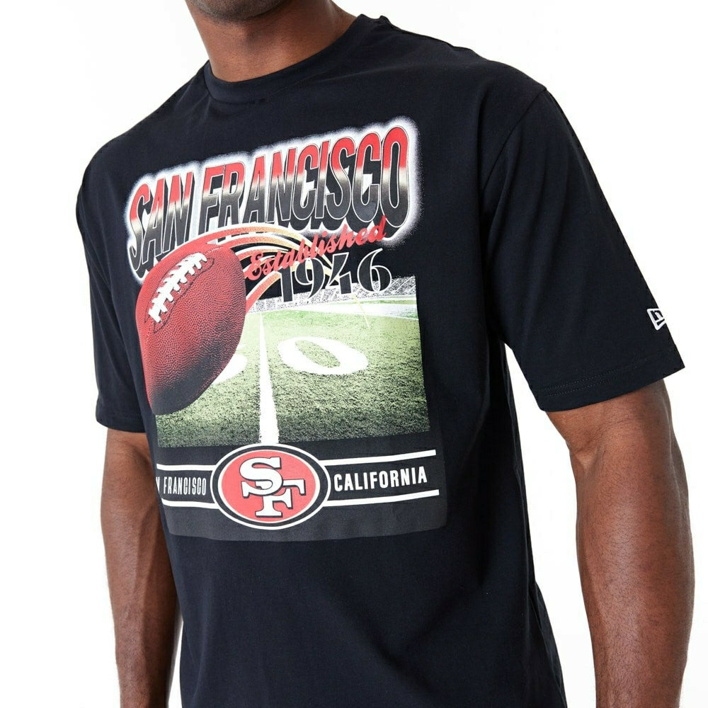 San Francisco 49ers Field Graphic New Era Oversized NFL T-Shirt - Taass sale